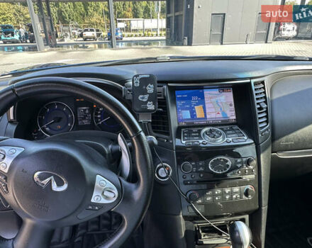 Синий Инфинити QX70, объемом двигателя 2.99 л и пробегом 182 тыс. км за 23500 $, фото 9 на Automoto.ua