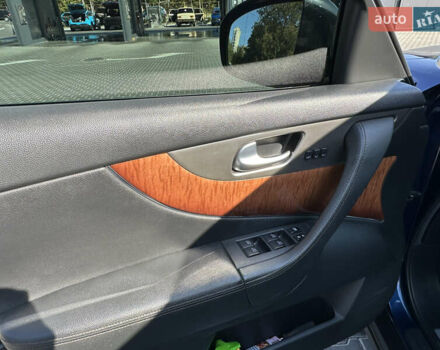 Синий Инфинити QX70, объемом двигателя 2.99 л и пробегом 182 тыс. км за 23500 $, фото 13 на Automoto.ua