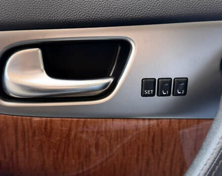 Синий Инфинити QX70, объемом двигателя 2.99 л и пробегом 117 тыс. км за 25300 $, фото 17 на Automoto.ua