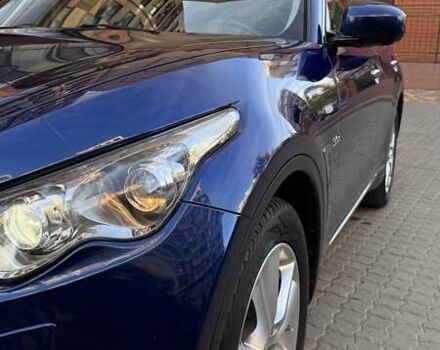 Синій Інфініті QX70, об'ємом двигуна 2.99 л та пробігом 116 тис. км за 28500 $, фото 46 на Automoto.ua