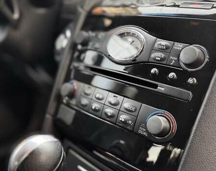 Синій Інфініті QX70, об'ємом двигуна 2.99 л та пробігом 116 тис. км за 28500 $, фото 58 на Automoto.ua