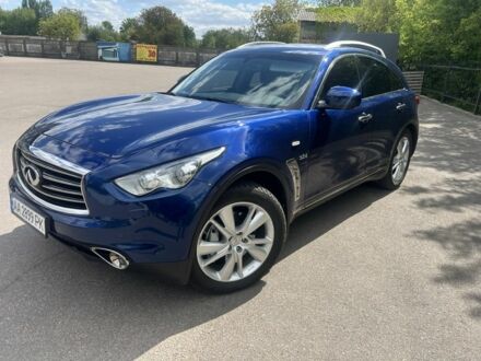 Инфинити QX70 2014 в Чернигове на Automoto.ua Синий Инфинити QX70, объемом двигателя 3 л и пробегом 180 тыс. км за 17500 $, фото 1 на Automoto.ua