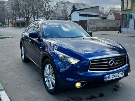 Інфініті QX70 2015 у Одесі на Automoto.ua Синій Інфініті QX70, об'ємом двигуна 3 л та пробігом 140 тис. км за 25800 $, фото 1 на Automoto.ua