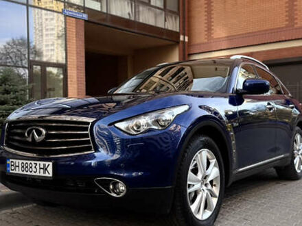 Синий Инфинити QX70, объемом двигателя 2.99 л и пробегом 117 тыс. км за 25300 $, фото 1 на Automoto.ua