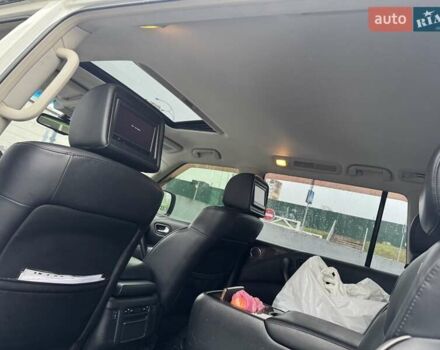 Білий Інфініті QX80, об'ємом двигуна 5.55 л та пробігом 201 тис. км за 17999 $, фото 19 на Automoto.ua