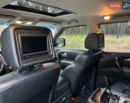 Белый Инфинити QX80, объемом двигателя 5.6 л и пробегом 202 тыс. км за 18800 $, фото 20 на Automoto.ua