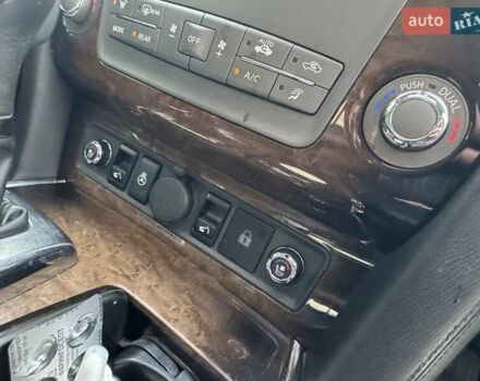 Білий Інфініті QX80, об'ємом двигуна 5.55 л та пробігом 201 тис. км за 17999 $, фото 32 на Automoto.ua