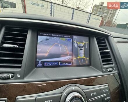 Білий Інфініті QX80, об'ємом двигуна 5.55 л та пробігом 201 тис. км за 17999 $, фото 45 на Automoto.ua