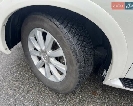 Білий Інфініті QX80, об'ємом двигуна 5.55 л та пробігом 201 тис. км за 17999 $, фото 13 на Automoto.ua