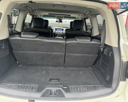 Білий Інфініті QX80, об'ємом двигуна 5.55 л та пробігом 201 тис. км за 17999 $, фото 34 на Automoto.ua