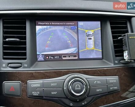 Белый Инфинити QX80, объемом двигателя 5.6 л и пробегом 202 тыс. км за 18800 $, фото 27 на Automoto.ua