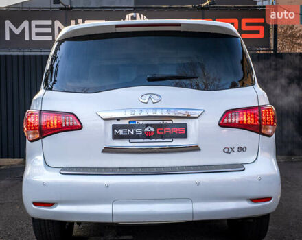 Белый Инфинити QX80, объемом двигателя 5.55 л и пробегом 81 тыс. км за 25000 $, фото 12 на Automoto.ua