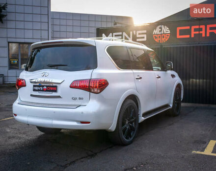 Белый Инфинити QX80, объемом двигателя 5.55 л и пробегом 81 тыс. км за 25000 $, фото 7 на Automoto.ua