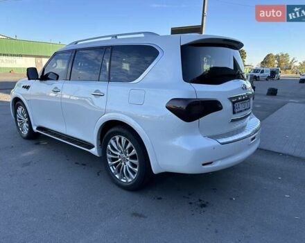 Белый Инфинити QX80, объемом двигателя 5.55 л и пробегом 48 тыс. км за 29900 $, фото 13 на Automoto.ua