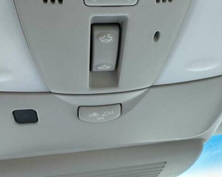 Белый Инфинити QX80, объемом двигателя 5.55 л и пробегом 48 тыс. км за 29900 $, фото 26 на Automoto.ua