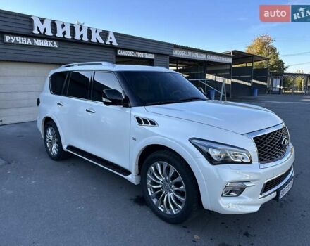 Белый Инфинити QX80, объемом двигателя 5.55 л и пробегом 48 тыс. км за 29900 $, фото 11 на Automoto.ua