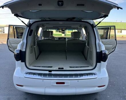 Белый Инфинити QX80, объемом двигателя 5.55 л и пробегом 48 тыс. км за 29900 $, фото 43 на Automoto.ua