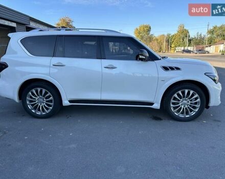 Белый Инфинити QX80, объемом двигателя 5.55 л и пробегом 48 тыс. км за 29900 $, фото 7 на Automoto.ua