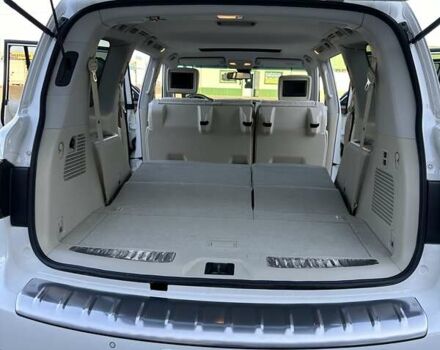 Белый Инфинити QX80, объемом двигателя 5.55 л и пробегом 48 тыс. км за 29900 $, фото 42 на Automoto.ua