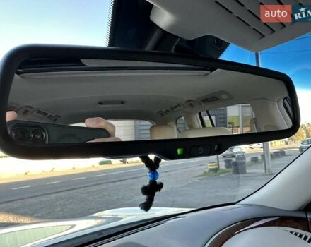 Белый Инфинити QX80, объемом двигателя 5.55 л и пробегом 48 тыс. км за 29900 $, фото 25 на Automoto.ua