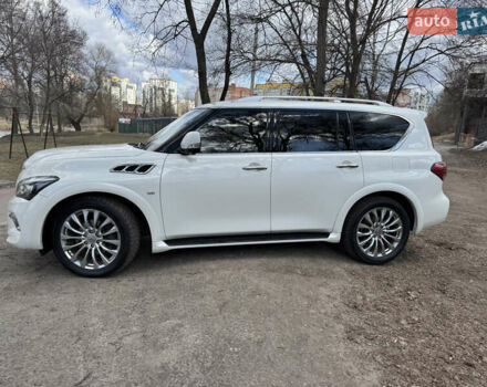 Белый Инфинити QX80, объемом двигателя 5.6 л и пробегом 162 тыс. км за 28800 $, фото 2 на Automoto.ua