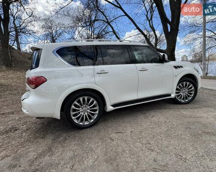 Белый Инфинити QX80, объемом двигателя 5.6 л и пробегом 162 тыс. км за 28800 $, фото 3 на Automoto.ua