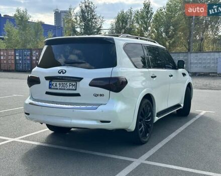 Белый Инфинити QX80, объемом двигателя 5.55 л и пробегом 44 тыс. км за 33000 $, фото 3 на Automoto.ua