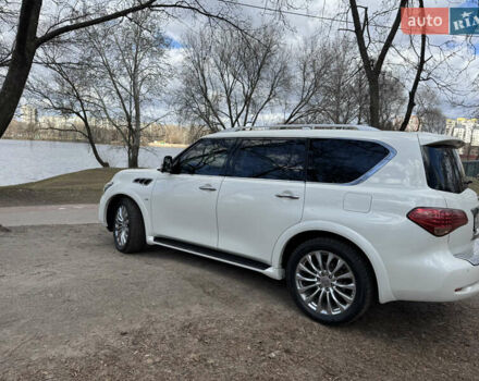Белый Инфинити QX80, объемом двигателя 5.6 л и пробегом 162 тыс. км за 28800 $, фото 1 на Automoto.ua