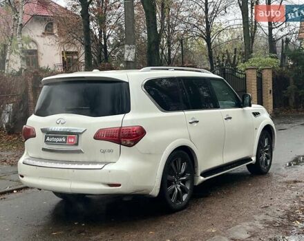 Белый Инфинити QX80, объемом двигателя 5.6 л и пробегом 172 тыс. км за 22990 $, фото 9 на Automoto.ua