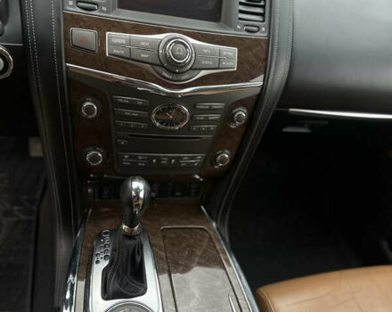 Білий Інфініті QX80, об'ємом двигуна 5.55 л та пробігом 175 тис. км за 26500 $, фото 27 на Automoto.ua