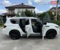 Білий Інфініті QX80, об'ємом двигуна 5.55 л та пробігом 117 тис. км за 30999 $, фото 27 на Automoto.ua