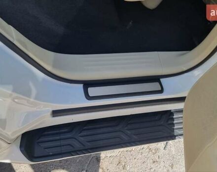 Белый Инфинити QX80, объемом двигателя 5.6 л и пробегом 75 тыс. км за 44000 $, фото 24 на Automoto.ua