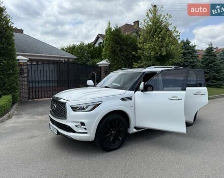Білий Інфініті QX80, об'ємом двигуна 5.55 л та пробігом 117 тис. км за 30999 $, фото 23 на Automoto.ua