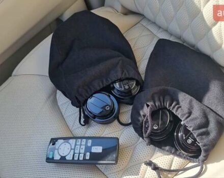 Белый Инфинити QX80, объемом двигателя 5.6 л и пробегом 75 тыс. км за 44000 $, фото 9 на Automoto.ua