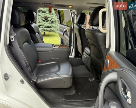 Білий Інфініті QX80, об'ємом двигуна 5.55 л та пробігом 117 тис. км за 30999 $, фото 31 на Automoto.ua