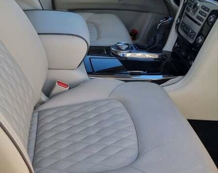 Белый Инфинити QX80, объемом двигателя 5.6 л и пробегом 75 тыс. км за 44000 $, фото 4 на Automoto.ua