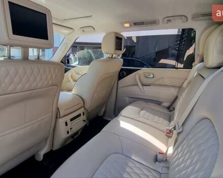 Белый Инфинити QX80, объемом двигателя 5.6 л и пробегом 75 тыс. км за 44000 $, фото 17 на Automoto.ua
