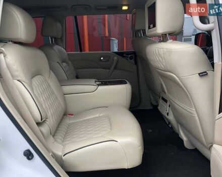 Білий Інфініті QX80, об'ємом двигуна 5.55 л та пробігом 112 тис. км за 41990 $, фото 9 на Automoto.ua