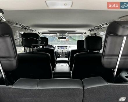 Белый Инфинити QX80, объемом двигателя 5.55 л и пробегом 57 тыс. км за 44000 $, фото 19 на Automoto.ua