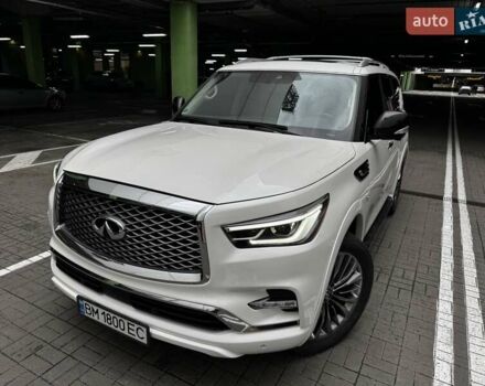 Белый Инфинити QX80, объемом двигателя 5.55 л и пробегом 57 тыс. км за 44000 $, фото 2 на Automoto.ua