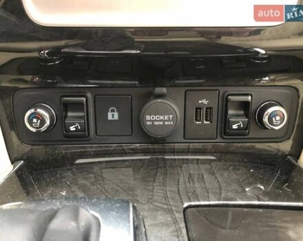 Білий Інфініті QX80, об'ємом двигуна 5.55 л та пробігом 112 тис. км за 41990 $, фото 26 на Automoto.ua