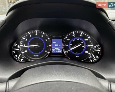 Белый Инфинити QX80, объемом двигателя 5.55 л и пробегом 57 тыс. км за 44000 $, фото 35 на Automoto.ua