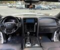Белый Инфинити QX80, объемом двигателя 5.6 л и пробегом 42 тыс. км за 15000 $, фото 8 на Automoto.ua