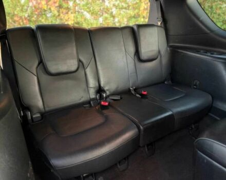 Белый Инфинити QX80, объемом двигателя 5.6 л и пробегом 42 тыс. км за 15000 $, фото 13 на Automoto.ua