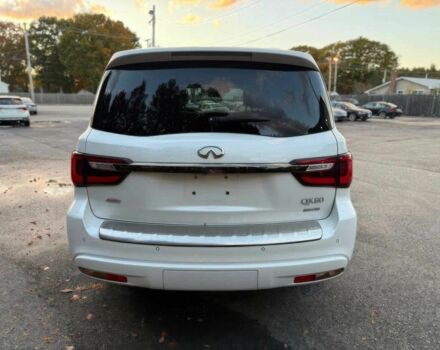 Белый Инфинити QX80, объемом двигателя 5.6 л и пробегом 42 тыс. км за 15000 $, фото 5 на Automoto.ua