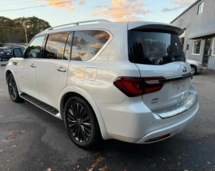 Белый Инфинити QX80, объемом двигателя 5.6 л и пробегом 42 тыс. км за 15000 $, фото 4 на Automoto.ua