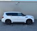 Белый Инфинити QX80, объемом двигателя 5.6 л и пробегом 30 тыс. км за 15000 $, фото 3 на Automoto.ua