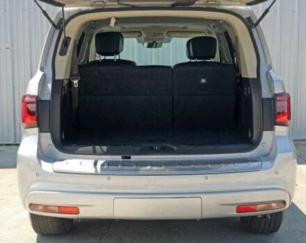 Білий Інфініті QX80, об'ємом двигуна 5.6 л та пробігом 45 тис. км за 15000 $, фото 8 на Automoto.ua