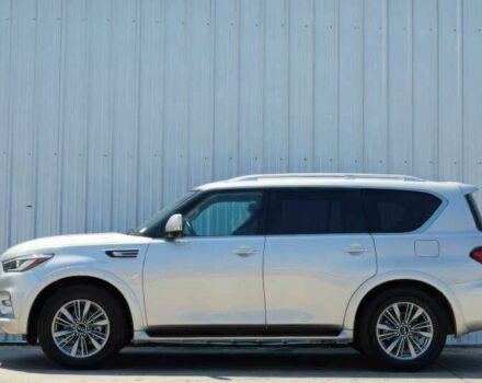 Білий Інфініті QX80, об'ємом двигуна 5.6 л та пробігом 45 тис. км за 15000 $, фото 4 на Automoto.ua