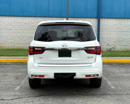 Білий Інфініті QX80, об'ємом двигуна 5.6 л та пробігом 25 тис. км за 39000 $, фото 4 на Automoto.ua